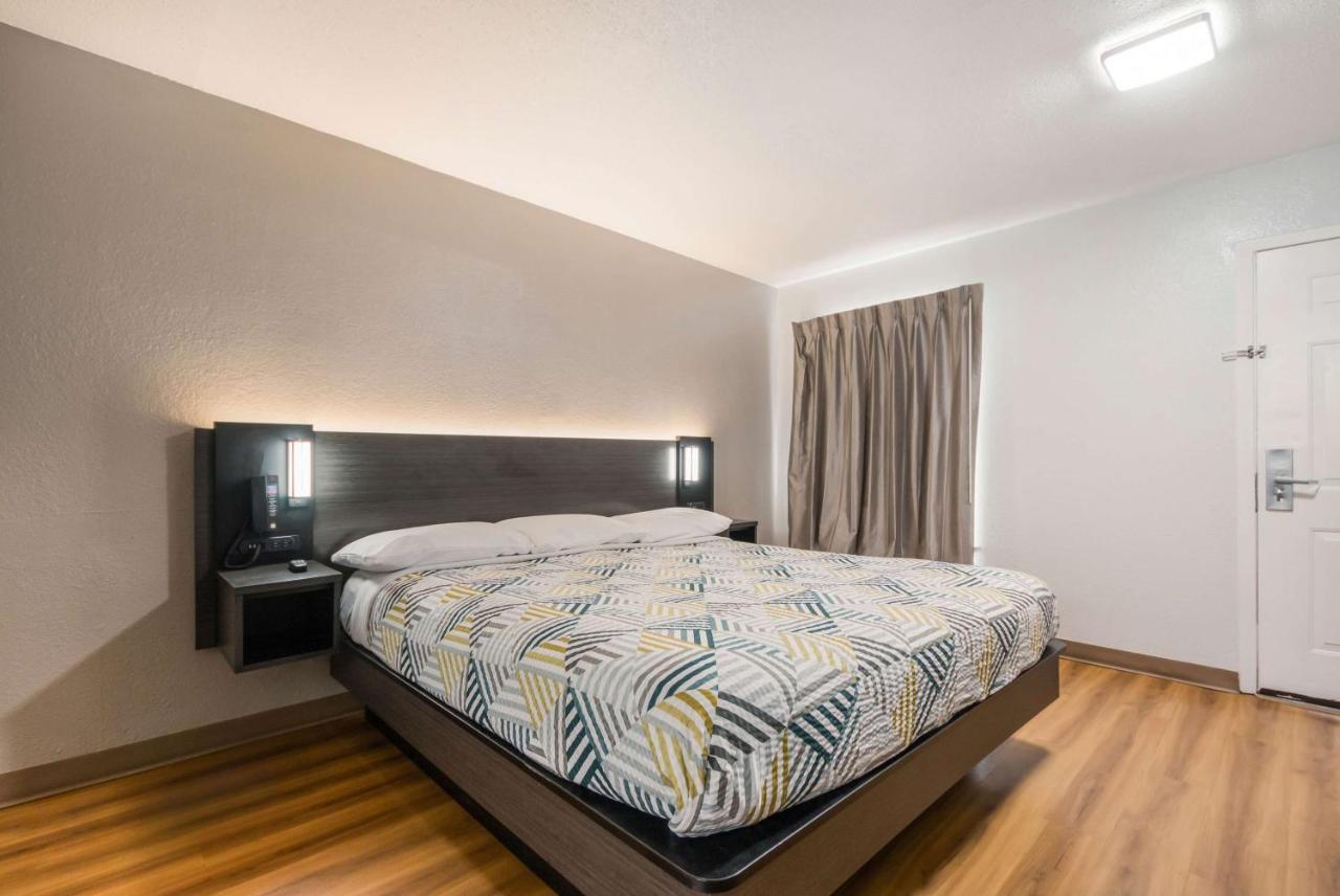 Studio 6 Laredo, Tx - North I-35 Dış mekan fotoğraf