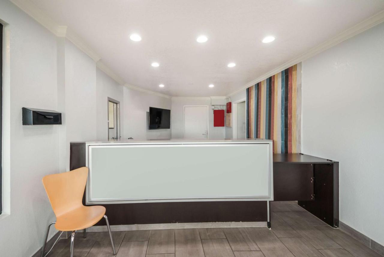 Studio 6 Laredo, Tx - North I-35 Dış mekan fotoğraf